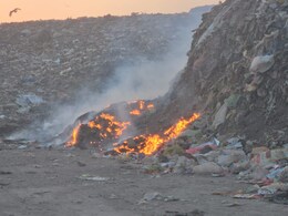 Kota: जानलेवा साबित हो रहा कोटा में कचरे का यह पहाड़, 16 करोड़ से ज्यादा बर्बाद; प्रशासन नहीं दिला पाया निजात