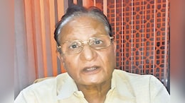 Rajasthan Vidhan Sabha: "121 जगहों पर पुल&zwj;िस से हुई मारपीट, फोन टैप&zwj; हो रहे", कांग्रेस व&zwj;िधायक बोले- क्&zwj;या तमाशा है&nbsp;