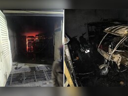 दिल्ली: बिल्डिंग के पार्किंग में लगी भीषण आग, 17 ई-रिक्शा, 2 बाइक जलकर खाक