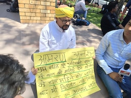 MP Vidhan Sabha Session 2025: विधानसभा के बाहर आमरण अनशन पर बैठे कमलेश्वर डोडियार, जानें-क्या है मामला MP Vidhan Sabha Session 2025: विधानसभा के बाहर आमरण अनशन पर बैठे कमलेश्वर डोडियार, जानें-क्या है मामला