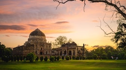 6 Best Parks In Delhi To Soak Up The Spring Season