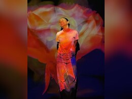 Just Anushka Sharma Casually Lighting Up The Internet With Her Sunshine Charm. Virat Kohli Reacts