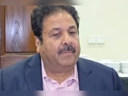 BCCI के कार्यकारी अध्यक्ष बने राजीव शुक्ला, रोजर बिन्नी की हो गई छुट्टी! BCCI के कार्यकारी अध्यक्ष बने राजीव शुक्ला, रोजर बिन्नी की हो गई छुट्टी!