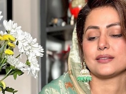 खजूर, रोज मिल्क और इन चीजों के साथ एक्ट्रेस हिना खान ने रमज़ान के पहले दिन को ऐसे किया सेलिब्रेट, यहां देखें तस्वीरें खजूर, रोज मिल्क और इन चीजों के साथ एक्ट्रेस हिना खान ने रमज़ान के पहले दिन को ऐसे किया सेलिब्रेट, यहां देखें तस्वीरें