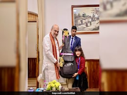 "Love For Bharat": Amit Shah Praises, Gifts Guitar To Mizoram's "Wonder Kid" "Love For Bharat": Amit Shah Praises, Gifts Guitar To Mizoram's "Wonder Kid"