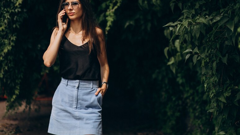 समर वेकेशन के लिए परफेक्ट है ये अट्रैक्टिव Denim Midi Skirts, कीमत सिर्फ 399 रुपये से शुरू समर वेकेशन के लिए परफेक्ट है ये अट्रैक्टिव Denim Midi Skirts, कीमत सिर्फ 399 रुपये से शुरू