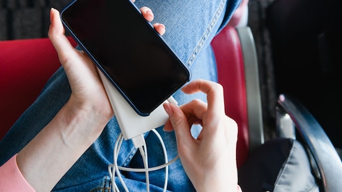 Emirates Bans Use Of Power Banks On All Flights From October 1. Here's Why