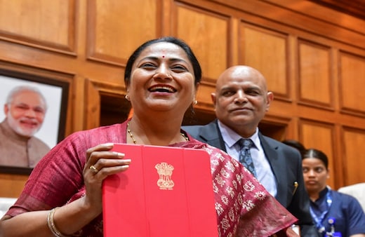 Delhi Budget Session 2026 LIVE: दिल्ली बजट आज पेश होगा, इकोनॉमिक सर्वे में मजबूत अर्थव्यवस्था का दावा