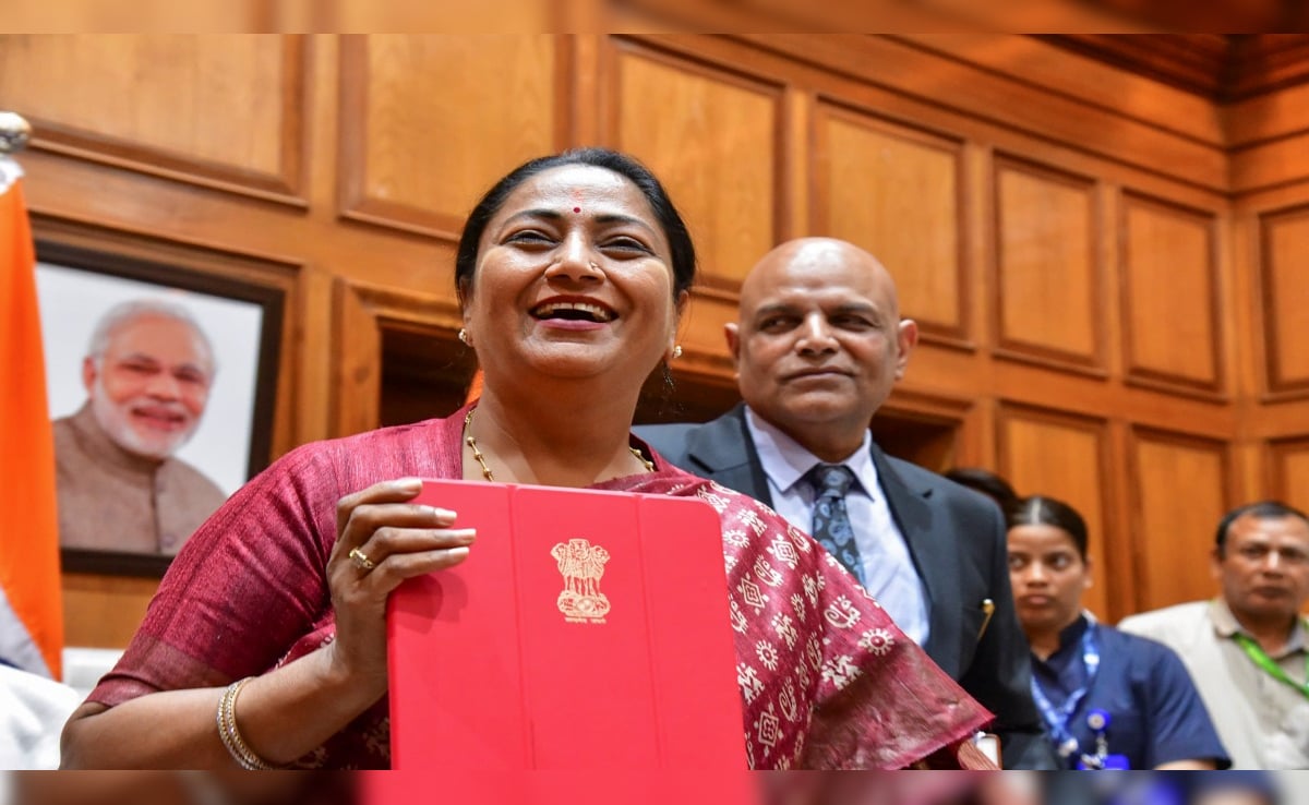 दिल्ली विधानसभा बजट सत्र में रेखा सरकार की क्या क्या चुनौतियां, विपक्ष ने भी बढ़ा दी सिरदर्दी