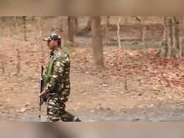 Mandla Naxal Encounter: मुठभेड़ में एक नक्सली ढेर, सुरक्षाबलों और नक्सलियों के बीच एनकाउंटर अभी भी जारी