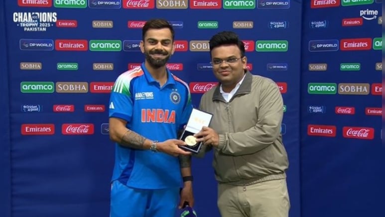 Ind vs Aus semifinal: "यहां हालात ठीक पाकिस्तान जैसे मैच के...", कोहली ने जीत के बाद कह दी दिल की बात Ind vs Aus semifinal: "यहां हालात ठीक पाकिस्तान जैसे मैच के...", कोहली ने जीत के बाद कह दी दिल की बात