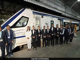 In A First, All-Women Crew Operates Vande Bharat Express On Women's Day In A First, All-Women Crew Operates Vande Bharat Express On Women's Day