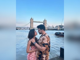 Karan Kundrra On Viral Video Of Girlfriend Tejasswi Prakash's Mother Confirming Their Wedding Date: "<i>Vo AI Tha</i>" Karan Kundrra On Viral Video Of Girlfriend Tejasswi Prakash's Mother Confirming Their Wedding Date: "<i>Vo AI Tha</i>"