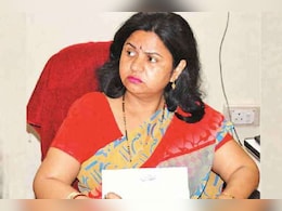 Rajasthan: रिटायर्ड महिला IAS के बंदूक का लाइसेंस सस्पेंड, गेहूं घोटाला और आय से अधिक संपत्ति का चल रहा मामला Rajasthan: रिटायर्ड महिला IAS के बंदूक का लाइसेंस सस्पेंड, गेहूं घोटाला और आय से अधिक संपत्ति का चल रहा मामला
