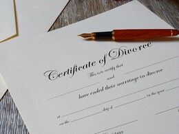 Woman Seeks Divorce 3 Days After Marriage, Calls Man "Physically Incapable"