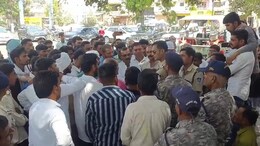 फायर ब्रिगेड खराब होने पर विवादः ग्रामीणों पर SC-ST एक्ट के तहत केस, कांग्रेसी बोले- FIR रद्द करो