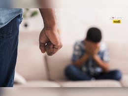 Crime News: 3 विद्यार्थी, 3 महिने, शिक्षकाचेच विद्यार्थ्यांवर अनैसर्गिक अत्याचार, 'असा' झाला पर्दाफाश