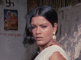 जब 27 की जीनत ने 40 साल के इस एक्टर को किया था फर्स्ट ऑनस्क्रीन किस, बताया था ‘स्कूलगर्ल क्रश’