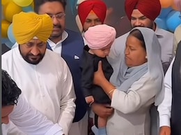 एक साल का हुआ सिद्धू मूसेवाला का छोटा भाई, केक काटते हुए वीडियो हुआ वायरल तो एक्ट्रेस बोलीं- कितना क्यूट है एक साल का हुआ सिद्धू मूसेवाला का छोटा भाई, केक काटते हुए वीडियो हुआ वायरल तो एक्ट्रेस बोलीं- कितना क्यूट है
