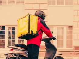 'सर' म्हटलं नाही म्हणून ठाकरे संतापले; डिलिव्हरी बॉयला फोनवर शिवीगाळ, दुकानात जाऊन थेट... 'सर' म्हटलं नाही म्हणून ठाकरे संतापले; डिलिव्हरी बॉयला फोनवर शिवीगाळ, दुकानात जाऊन थेट...