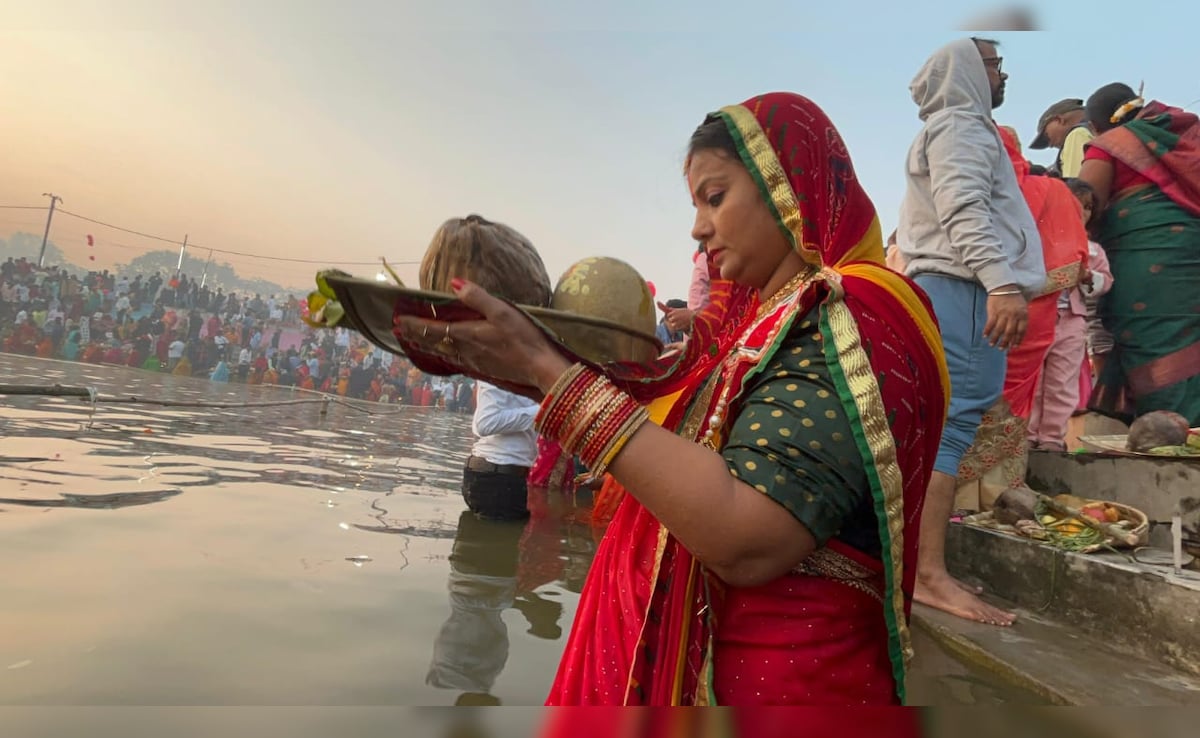 छठ पूजा पर घूमने के लिए 7 सबसे खूबसूरत घाट, जहां दिखती है आस्था और उत्सव की अद्भुत झलक
