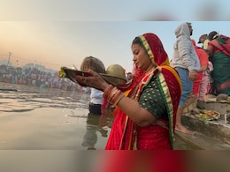 छठ पूजा पर घूमने के लिए 7 सबसे खूबसूरत घाट, जहां दिखती है आस्था और उत्सव की अद्भुत झलक छठ पूजा पर घूमने के लिए 7 सबसे खूबसूरत घाट, जहां दिखती है आस्था और उत्सव की अद्भुत झलक