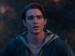Andrew Burnap On Being Cast In Rachel Zegler And Gal Gadot's <i>Snow White</i>: "My Life Is Really Going To Change" Andrew Burnap On Being Cast In Rachel Zegler And Gal Gadot's <i>Snow White</i>: "My Life Is Really Going To Change"