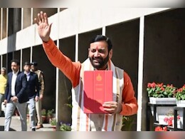 लाडो लक्ष्मी के लिए 5 हजार करोड़, खिलाड़ी बीमा योजना... जानिए हरियाणा के बजट की बड़ी बातें लाडो लक्ष्मी के लिए 5 हजार करोड़, खिलाड़ी बीमा योजना... जानिए हरियाणा के बजट की बड़ी बातें