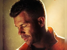 Australian Cricketer David Warner To Make His Telugu Debut With <i>Robinhood</i>. See First Look Poster Australian Cricketer David Warner To Make His Telugu Debut With <i>Robinhood</i>. See First Look Poster