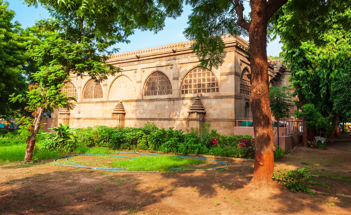 Sidi Saiyyed Mosque. Photo: iStock Sidi Saiyyed Mosque. Photo: iStock