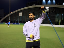 Shreyas Iyer Gifts Net Bowler Jaskiran Singh A Pair Of Shoes, Livens Up His Day