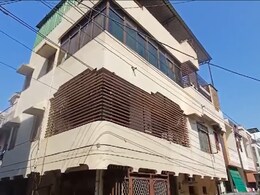 कबाड़ व्यापारी के घर छापेमारी के बीच ED ने परिवार के लिए मंगवाया रोजा खोलने का सामान, 10 घंटे से जारी है कार्रवाई कबाड़ व्यापारी के घर छापेमारी के बीच ED ने परिवार के लिए मंगवाया रोजा खोलने का सामान, 10 घंटे से जारी है कार्रवाई