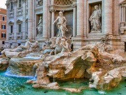 Drunk Tourist Fined 500 Euros For Diving Into Rome's Trevi Fountain Drunk Tourist Fined 500 Euros For Diving Into Rome's Trevi Fountain