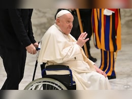 "Miracle Of Tenderness": Ailing Pope Thanks Doctors As Condition Improves "Miracle Of Tenderness": Ailing Pope Thanks Doctors As Condition Improves