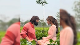 Kartik Aaryan And Sreeleela's Adorable BTS Moment From Anurag Basu's Film Is All Heart