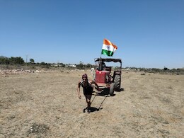 मध्य प्रदेश का उसैन बोल्ट, 10 सेकेंड में 100 मीटर की दौड़; गांव की मिट्टी से निकल जीतना चाहता है ओलंपिक मेडल मध्य प्रदेश का उसैन बोल्ट, 10 सेकेंड में 100 मीटर की दौड़; गांव की मिट्टी से निकल जीतना चाहता है ओलंपिक मेडल