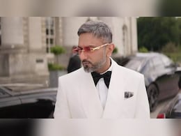 इस दिन होगी नीतू चंद्रा की याचिका पर सुनवाई, यो यो हनी सिंह पर लगाए हैं अश्लीलता फैलाने के आरोप इस दिन होगी नीतू चंद्रा की याचिका पर सुनवाई, यो यो हनी सिंह पर लगाए हैं अश्लीलता फैलाने के आरोप
