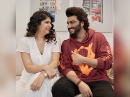 Arjun Kapoor की बहन अंशुला कपूर ने बताया PCOS में कैसी होनी चाहिए डाइट, इन हेल्दी स्नैक्स को खाने पर मिलेगा फायदा  Arjun Kapoor की बहन अंशुला कपूर ने बताया PCOS में कैसी होनी चाहिए डाइट, इन हेल्दी स्नैक्स को खाने पर मिलेगा फायदा