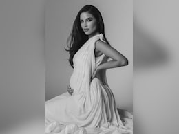Model-Actress Olivia Culpo Announces Pregnancy With Christian McCaffrey Model-Actress Olivia Culpo Announces Pregnancy With Christian McCaffrey