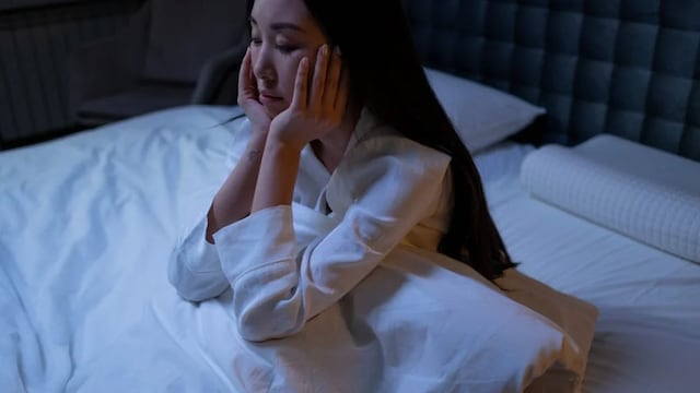 Insomnia And Anxiety Linked To Weaker Immune System, Says New Study