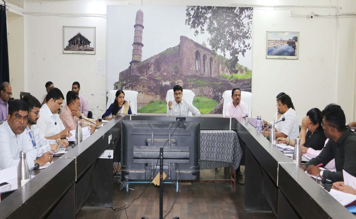 Wine Shop Contract: शराब की दुकान से रेवेन्यू के मामले में बुरहानपुर सबसे आगे, जानिए कितने में हुई नीलामी