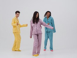 स्टाइलिश और ट्रेंडी Women Co-Ord Sets से लेकर T-Shirts तक, जल्दी से बस 200 रुपये में खरीदें ये शानदर चीज़ें स्टाइलिश और ट्रेंडी Women Co-Ord Sets से लेकर T-Shirts तक, जल्दी से बस 200 रुपये में खरीदें ये शानदर चीज़ें