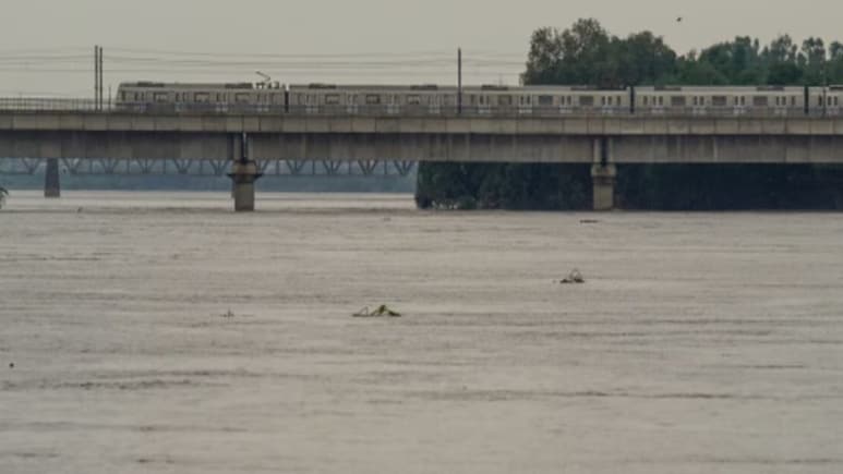 Yamuna River Crosses Warning Water Level In Delhi