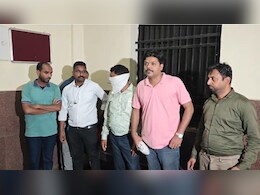 CGMSC Scam: 411 करोड़ रुपये के घोटाले में घिरे 5 आरोपी अफसरों से EOW 28 तक करेगी पूछताछ, जानें- किसकी थी क्या भूमिका CGMSC Scam: 411 करोड़ रुपये के घोटाले में घिरे 5 आरोपी अफसरों से EOW 28 तक करेगी पूछताछ, जानें- किसकी थी क्या भूमिका