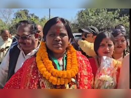 "निगम कार्यालय को गंगाजल से शुद्ध करवाउंगी" जीतते ही महापौर ने दिया बड़ा बयान, मचा बवाल  "निगम कार्यालय को गंगाजल से शुद्ध करवाउंगी" जीतते ही महापौर ने दिया बड़ा बयान, मचा बवाल