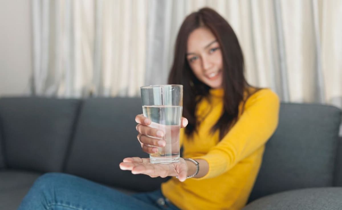 Dehydration Common In Winters? Desi Foods To Have This Winter To Stay Hydrated