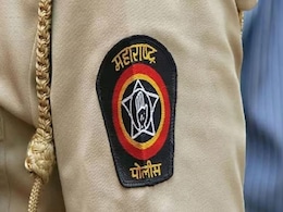 Police Bharti : पोलीस दलातील 10500 रिक्त जागांसाठी लवकरच भरती, CM फडणवीसांची विधानसभेत माहिती Police Bharti : पोलीस दलातील 10500 रिक्त जागांसाठी लवकरच भरती, CM फडणवीसांची विधानसभेत माहिती