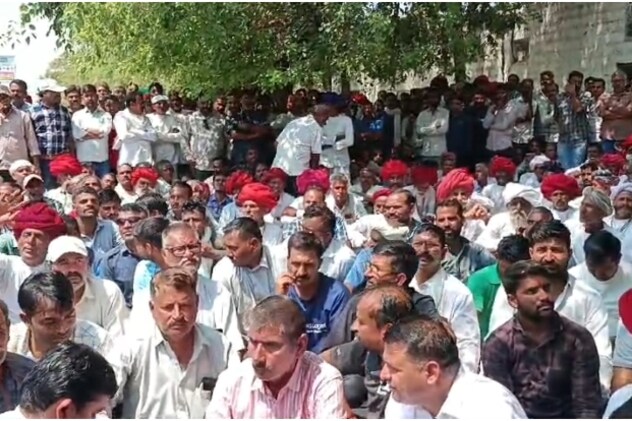 पाली में देवासी समाज के धरने की तस्वीर.