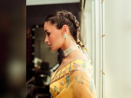 Eid Hairstyles: समझ नहीं आ रहा बालों को कैसे बांधे ईद पर, तो इन सेलेब्स से ले लीजिए हेयरस्टाइल का आइडिया Eid Hairstyles: समझ नहीं आ रहा बालों को कैसे बांधे ईद पर, तो इन सेलेब्स से ले लीजिए हेयरस्टाइल का आइडिया