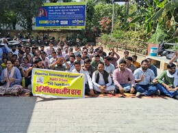 Rajasthan: हेल्थ ऑफिसर को 18 माह से नहीं मिली प्रोत्साहन राशि, CMHO ऑफिस के बाहर दिया धरना; कर्मचारी हो रहे प्रताड़ित